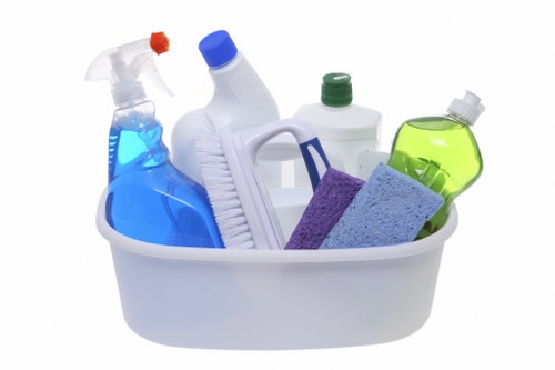 Deep cleaning kitchen surfaces and appliances during tenancy cleaning in Lambeth