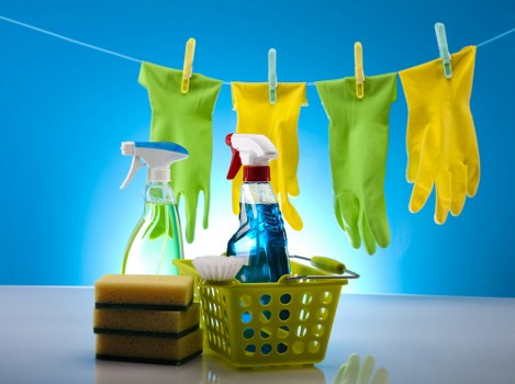 Deep cleaning kitchen during one off cleaning in Lambeth